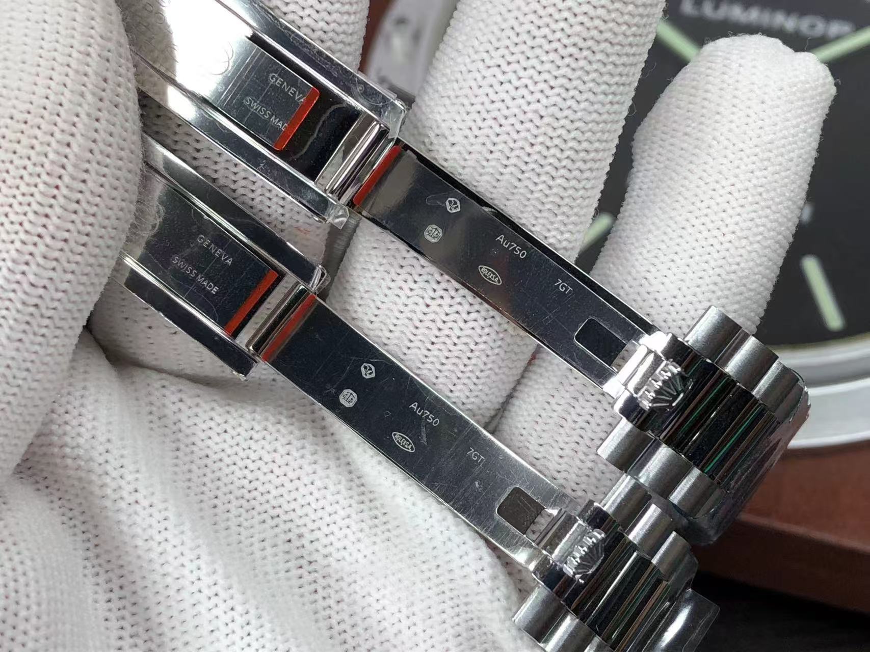 QF Day-Date vs GM Day-Date — 21. fotoğraf