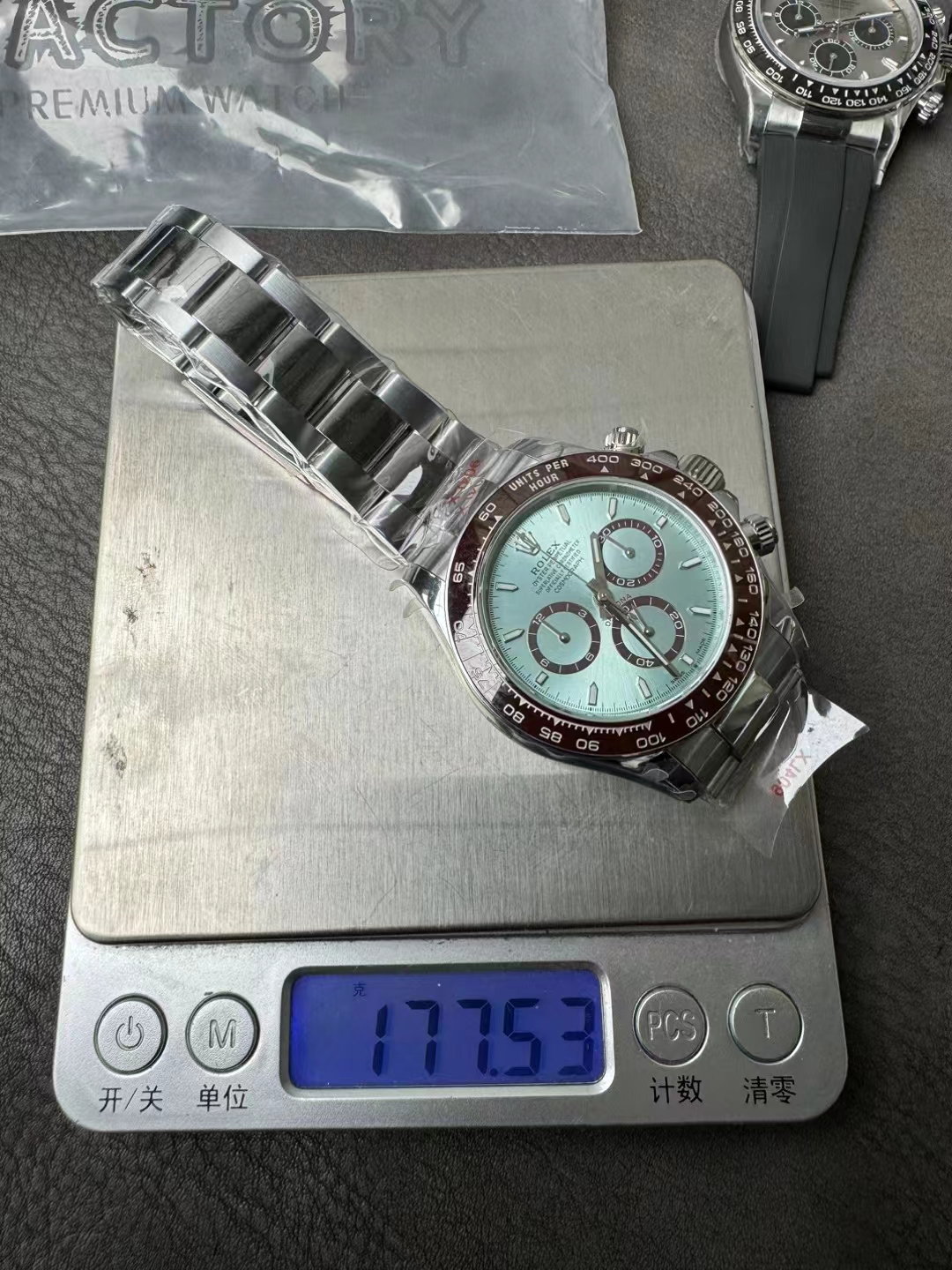 Rolex Daytona 126506 Ağırlık