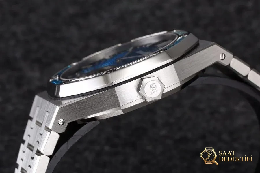 R8 Factory Audemars Piguet Royal Oak Serisi AP26521PT.YY.1220PT.01 (Tourbillon) V3 Versiyonu İnceleme - Makro Kadran ve İndeks İşçiliği