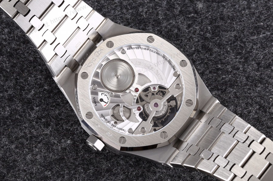 R8 Factory Audemars Piguet Royal Oak Serisi AP26521PT.YY.1220PT.01 (Tourbillon) V3 Versiyonu İnceleme — 8. fotoğraf