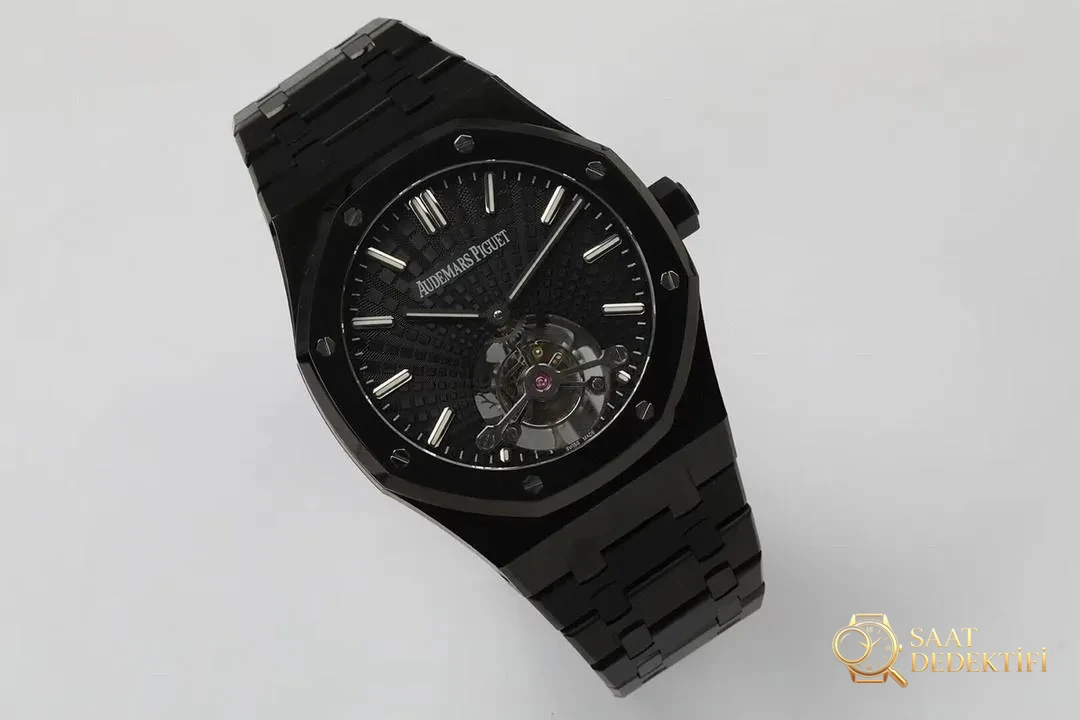 Наручные часы R8 Factory Audemars Piguet Royal Oak Tourbillon V2 Upgraded Edition, полностью черные — обзор корпуса и заводной головки