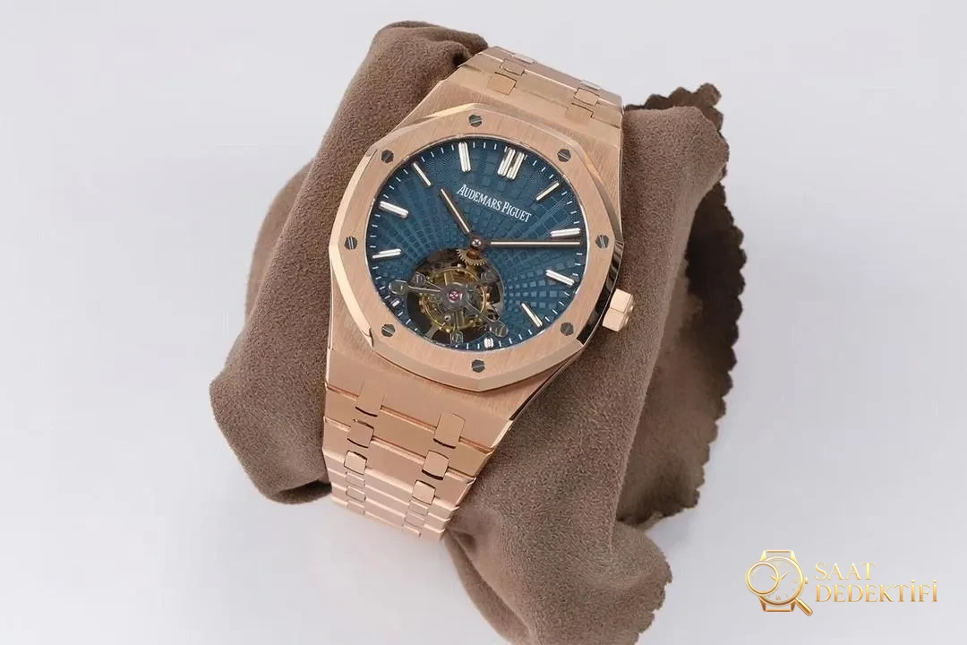 R8 Factory Audemars Piguet Royal Oak Tourbillon V2 Yükseltilmiş Versiyon Kol Saati Rose Altın Mavi Kadran - Arka Kapak ve Mekanizma Detayı