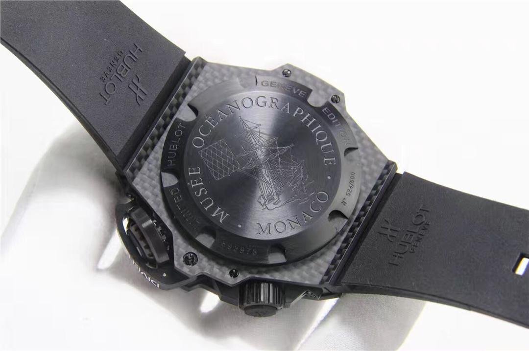 Replika Hublot King Power 4000m Kasa Arkası