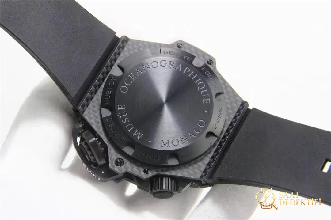 Replika Hublot King Power 4000m Kasa Arkası