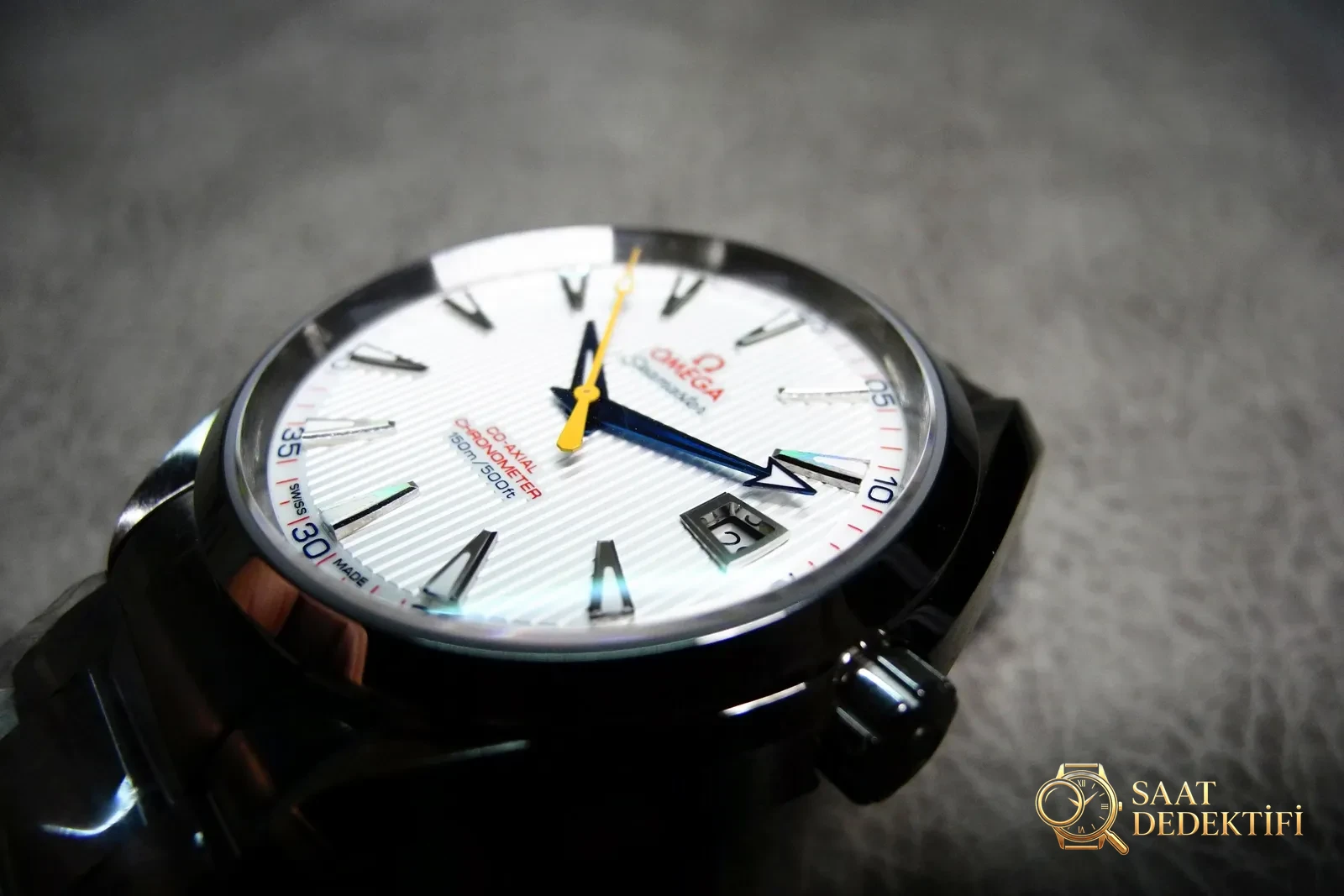 Omega Aqua Terra 150M Mavi Hand