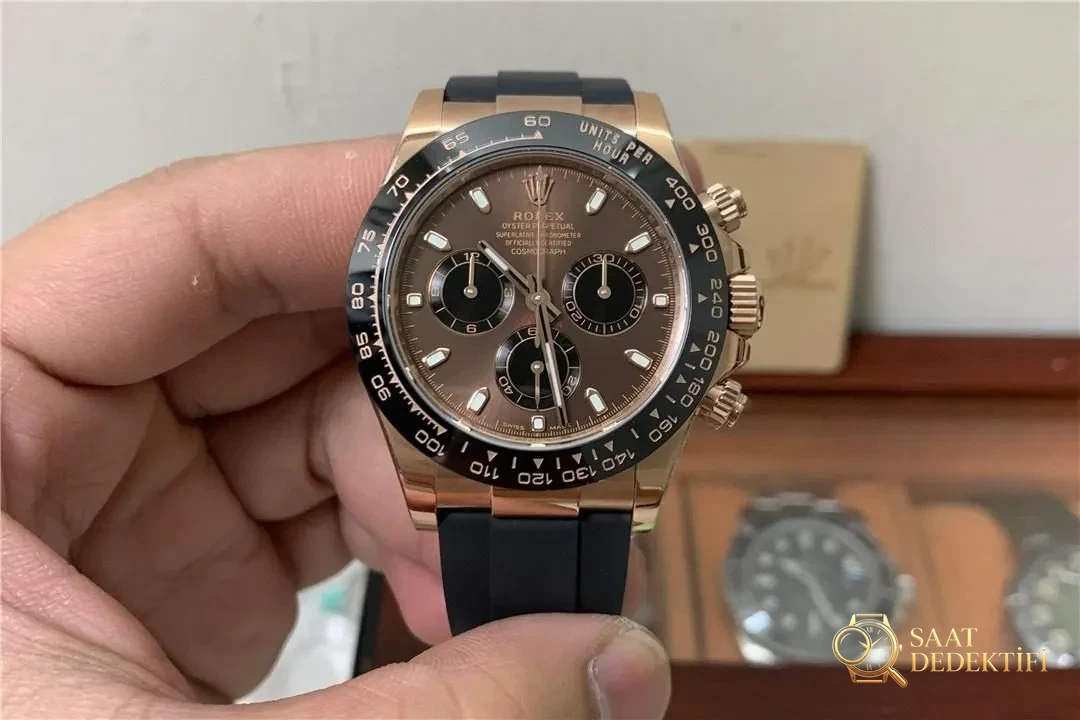Replika 4130 mekanizmasının gelişim tarihi – BT Factory Rolex Daytona çikolata kadran gerçek çekim fotoğrafları - Kasa Profili ve Kurma Kolu İncelemesi