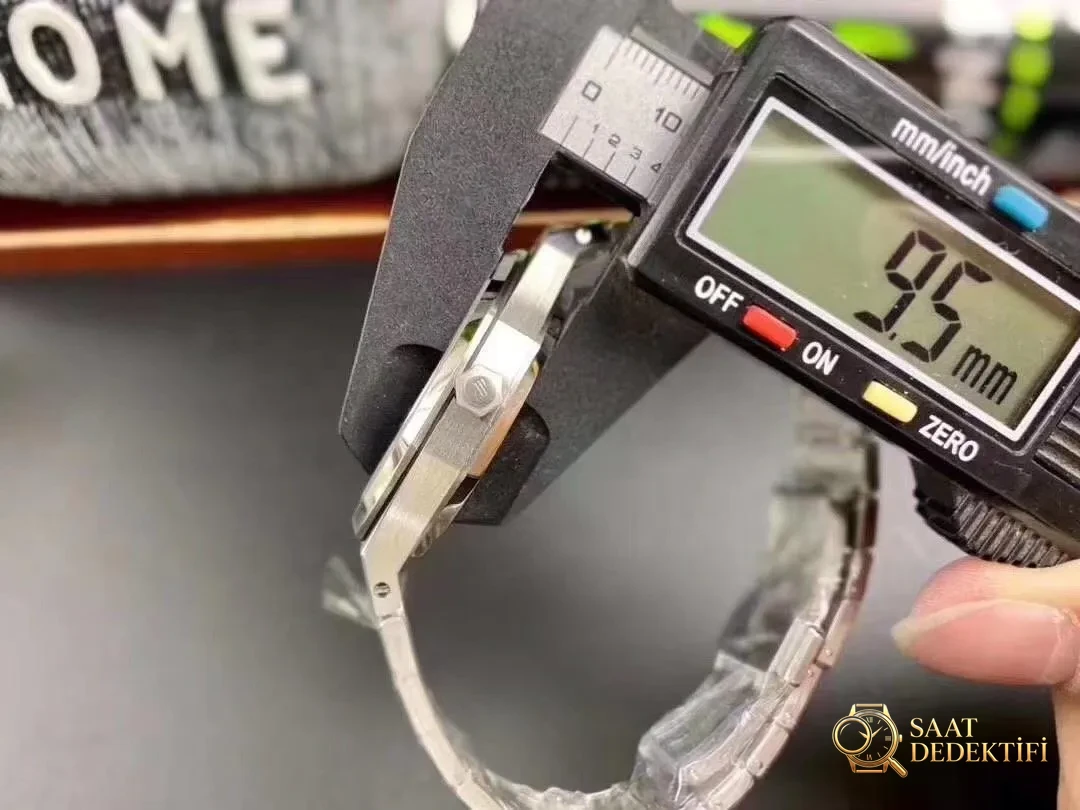 Replika çelik saat Audemars Piguet AP15 202XF Factory ile JF Factory karşılaştırması: hangisi daha iyi? - Bilezik, Toka ve Klips Mekanizması