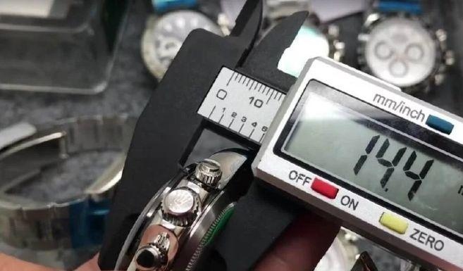 Replika Daytona N Factory JF Factory AR Factory hangisi daha iyi? Her versiyonun artıları ve eksileri neler? — 4. fotoğraf