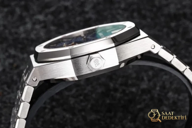 Replika dünyasının zirve yapımı! BBS Factory 2025 gururla sunar — Audemars Piguet Royal Oak otomatik kurulumlu uçan tourbillon kol saati - Kasa Yan Yüzey Fırçalama İşçiliği