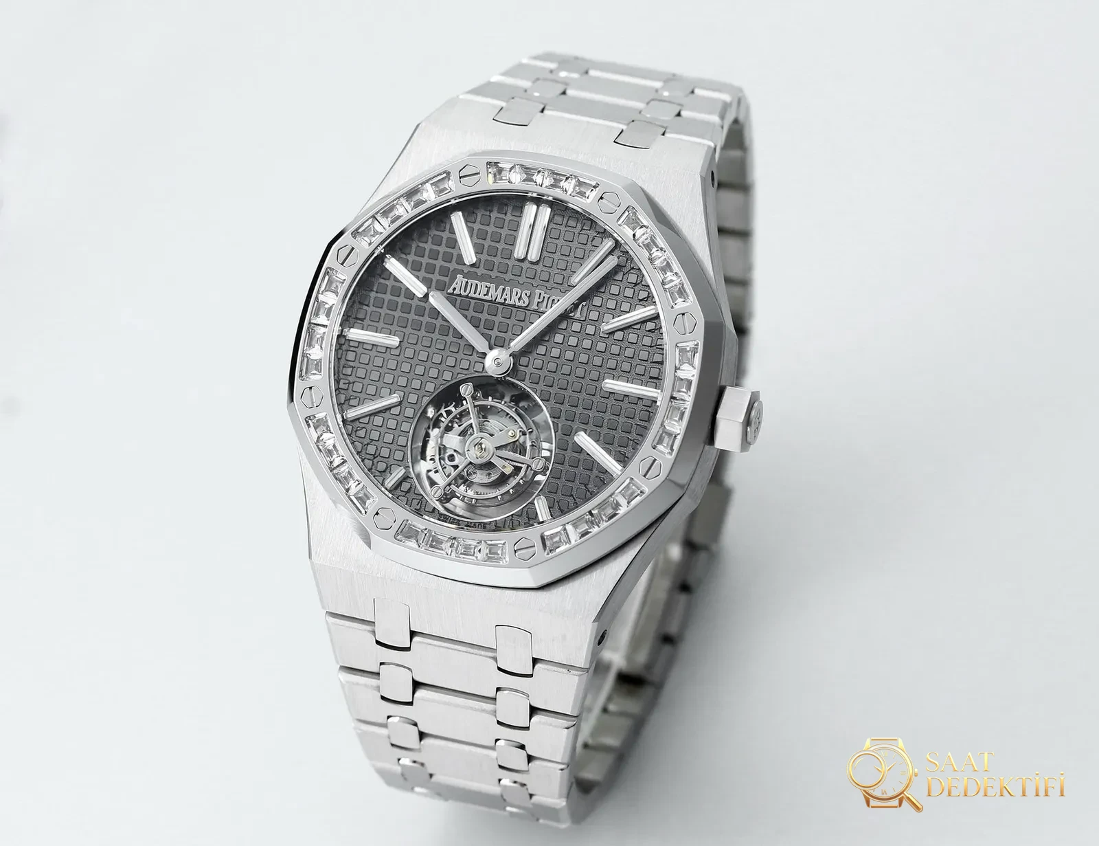 Replika dünyasının zirve yapımı! BBS Factory 2025 gururla sunar — Audemars Piguet Royal Oak otomatik kurulumlu uçan tourbillon kol saati - Makro Mekanizma Köprüleri ve Cenevre Çizgileri