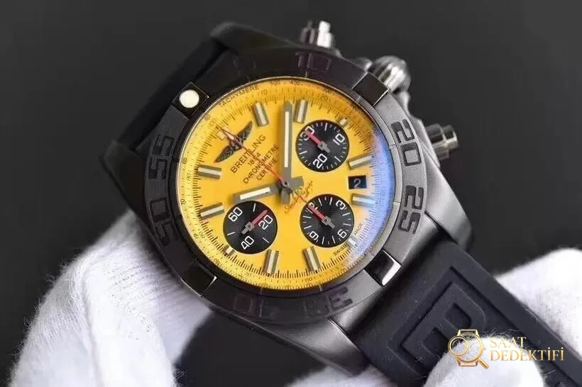 Replika GF Factory Breitling mekanik kronograf, sarı kadranlı 44 mm siyah çelik saat almaya değer mi? - Kadran Detayı ve Bezel İşçiliği