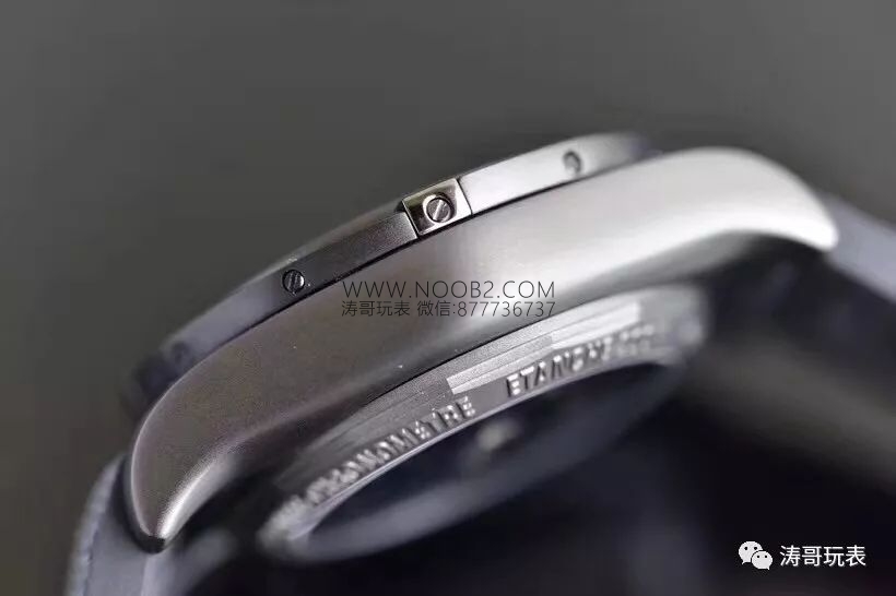 Replika GF Factory Breitling mekanik kronograf, sarı kadranlı 44 mm siyah çelik saat almaya değer mi? — 6. fotoğraf