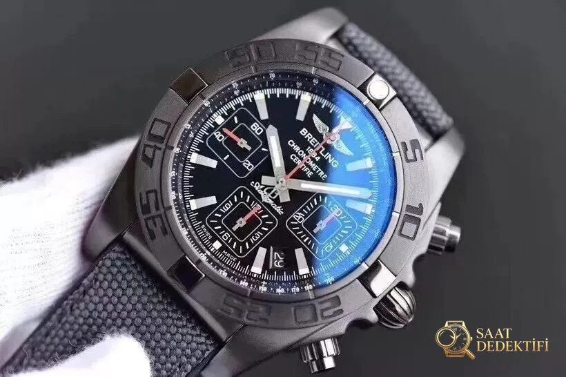 Replika GF Factory Breitling mekanik kronograf, sarı kadranlı 44 mm siyah çelik saat almaya değer mi? - Yan Profil ve Kordon Bağlantısı