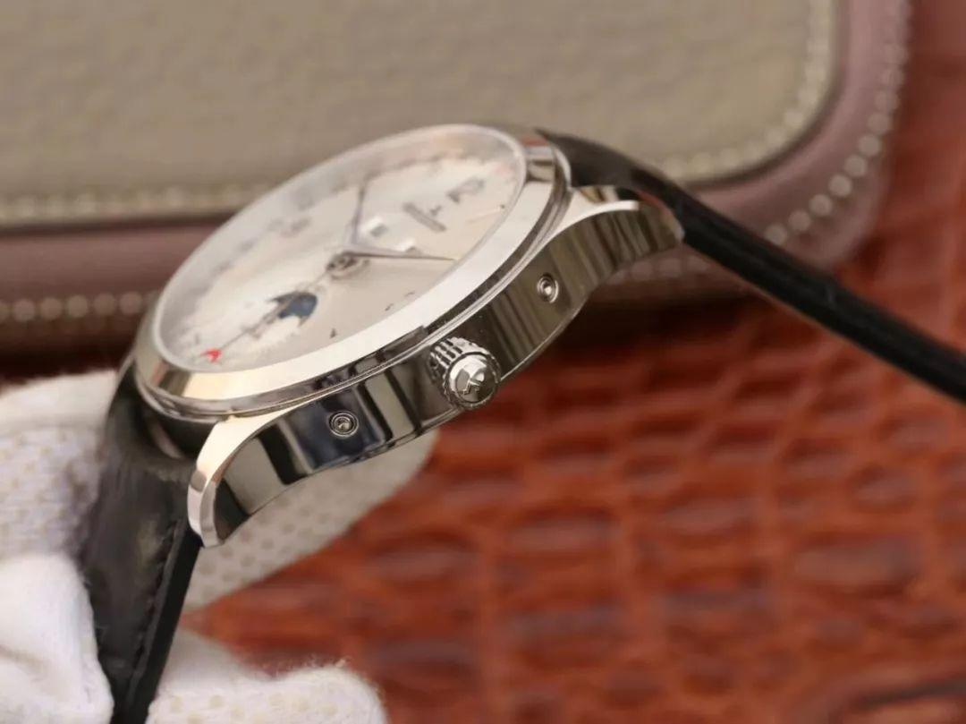 Replika OM Factory Jaeger-LeCoultre Master Tam Ay Fazı Takvimli Kol Saati 1558420 Gerçek-Replika Karşılaştırması ve Orijinal İncelemesi — 16. fotoğraf