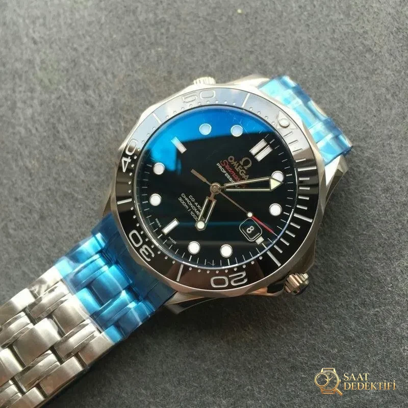 Omega Seamaster Pro 300M Siyah Seramik Bezel