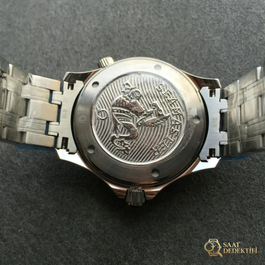 Omega Seamaster Masif Kasa Arkası