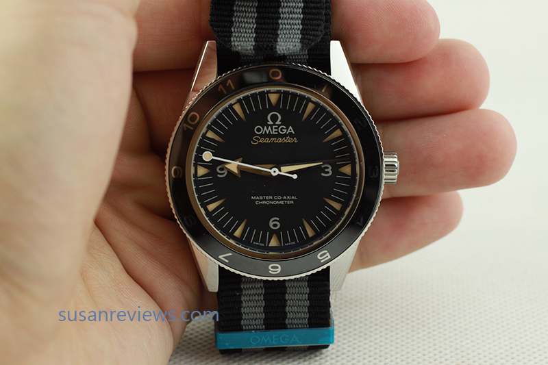 Omega Spectre Siyah Kadran