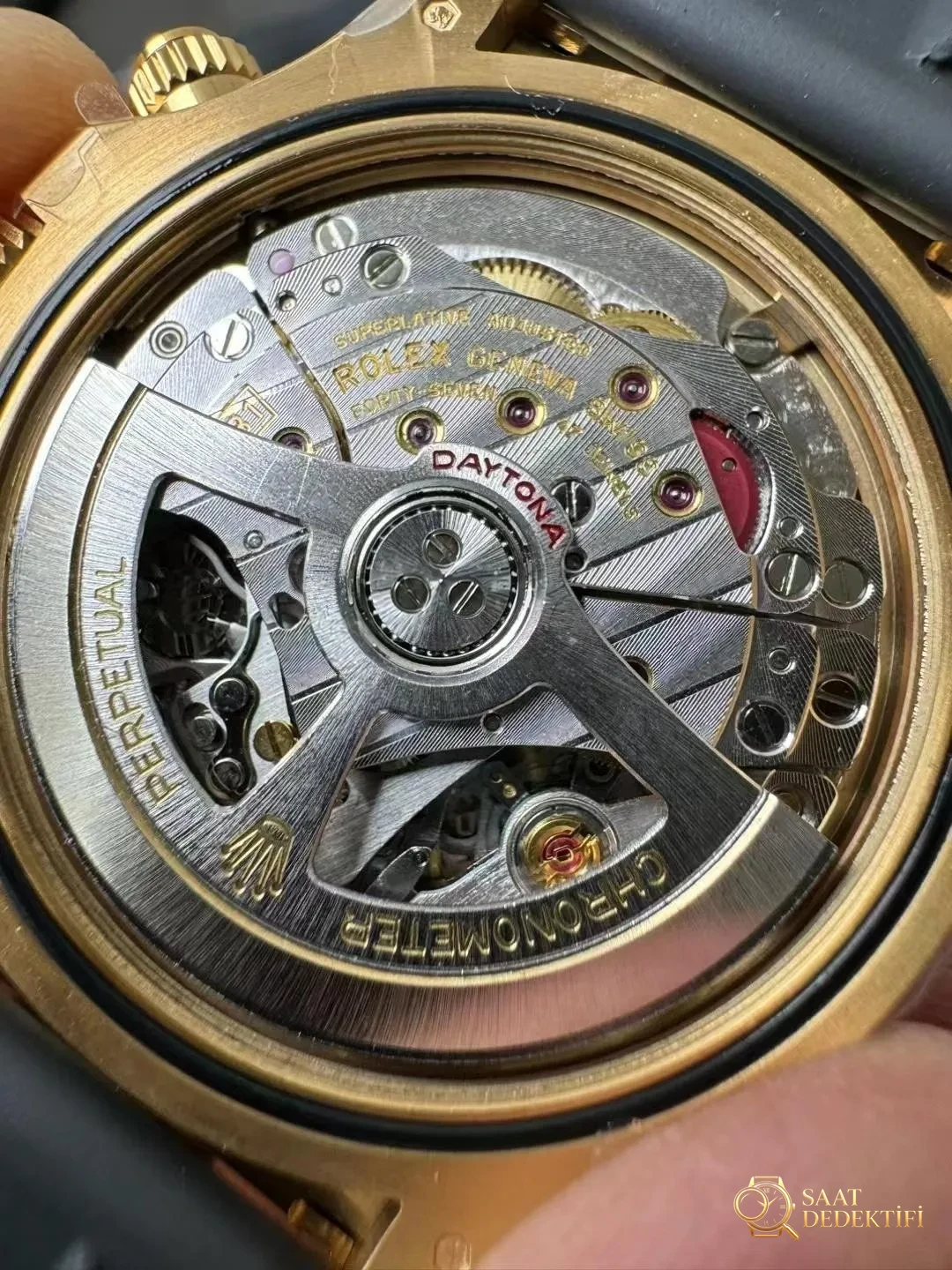 Replika Rolex Daytona: 126518 vs 116518 - Toka İçi Mikro Ayar Mekanizması