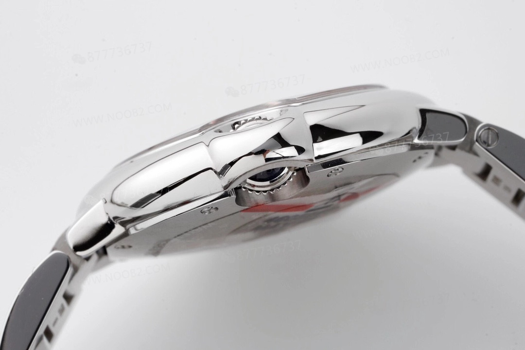 Replika saat AF Factory Cartier Ballon Bleu 33 mm ilk bakışta belli oluyor mu? — 6. fotoğraf