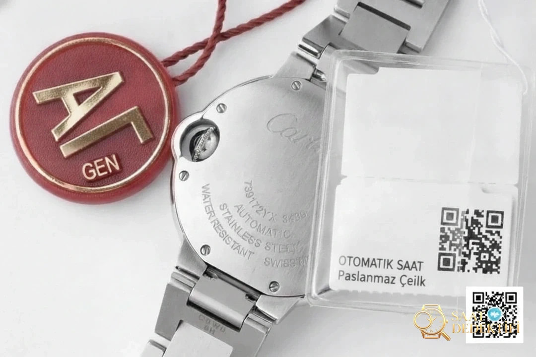 Replika saat AF Factory Cartier Ballon Bleu 33 mm ilk bakışta belli oluyor mu? - Bilekte Duruş ve Kasa Orantısı