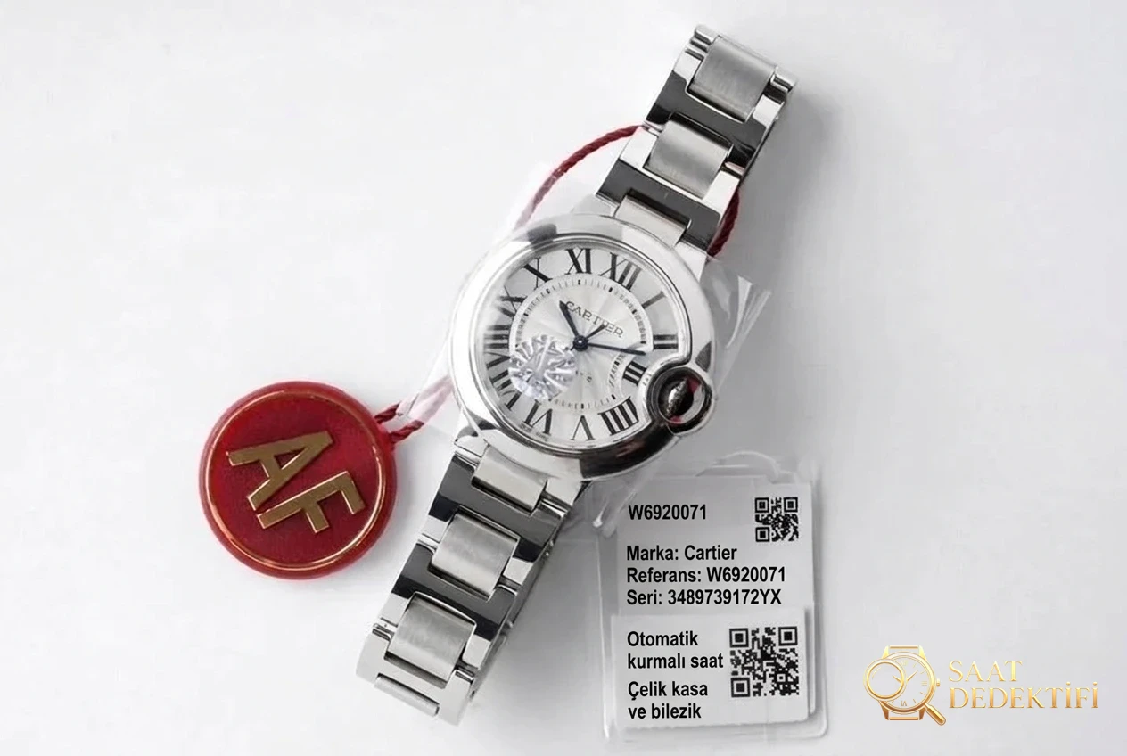 Replika saat AF Factory Cartier Ballon Bleu 33 mm ilk bakışta belli oluyor mu? - Fosfor ve Super-LumiNova Gece Görünümü