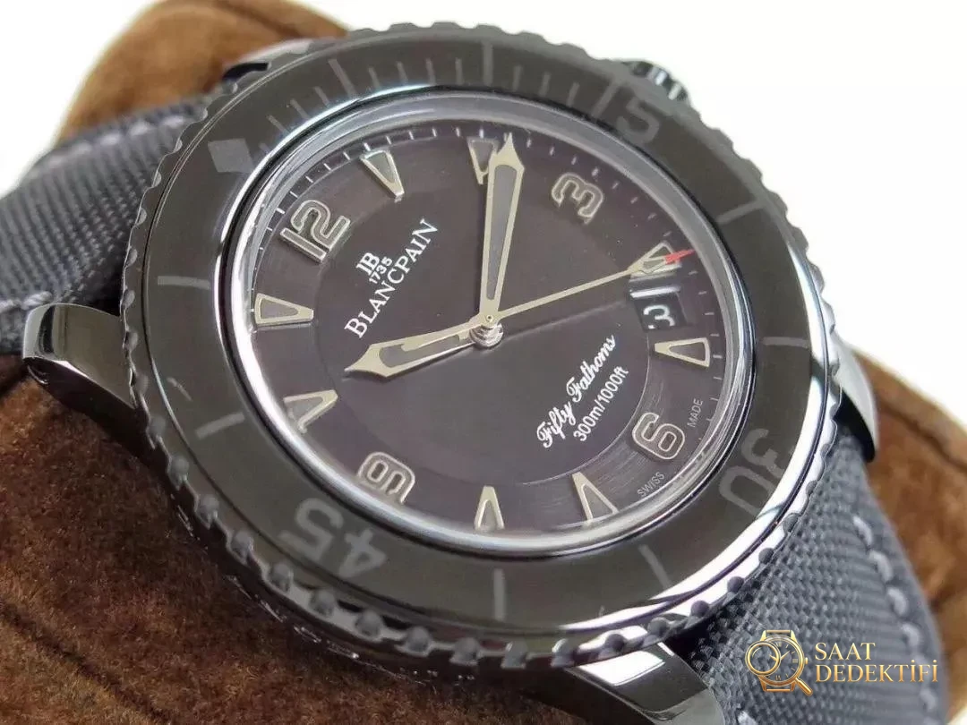 Replika saat ZF Factory Blancpain yeni Fifty Fathoms Black Vader söküm ve orijinalle karşılaştırmalı inceleme: ilk bakışta belli olur mu? - Kasa Çeliği ve Polisaj Kalitesi