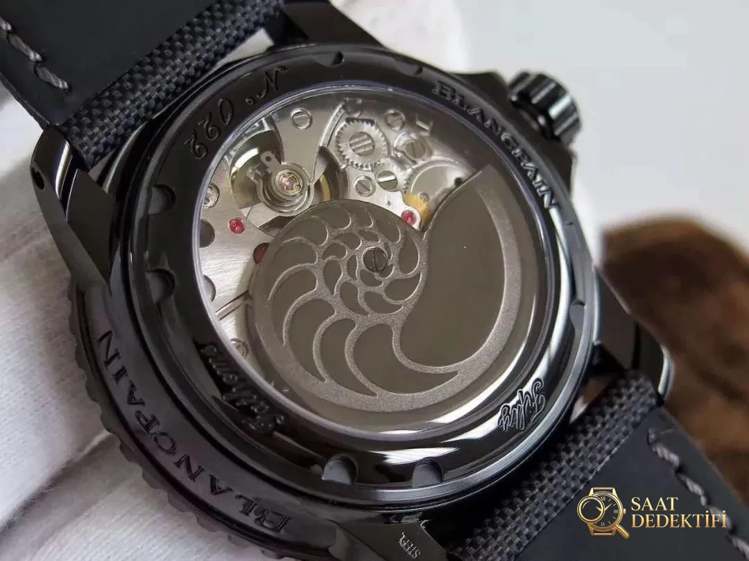 Replika saat ZF Factory Blancpain yeni Fifty Fathoms Black Vader söküm ve orijinalle karşılaştırmalı inceleme: ilk bakışta belli olur mu? - Kadran İbreleri ve Saniye Akışı