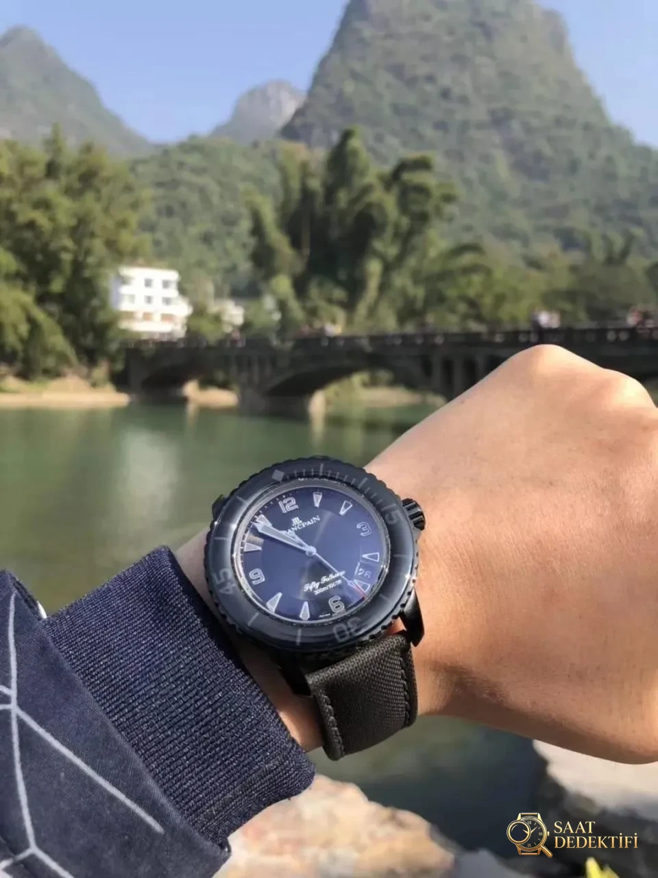 Replika saat ZF Factory Blancpain yeni Fifty Fathoms Black Vader söküm ve orijinalle karşılaştırmalı inceleme: ilk bakışta belli olur mu? - Cam Yansıma Önleyici (AR) Kaplama