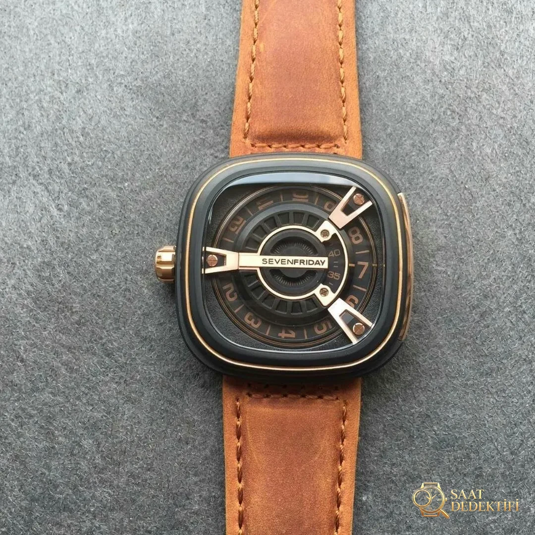 Replika SevenFriday M2-2 – Şık ve Geleneksel Olmayan... - Ön Görünüm ve Kasa Tasarımı