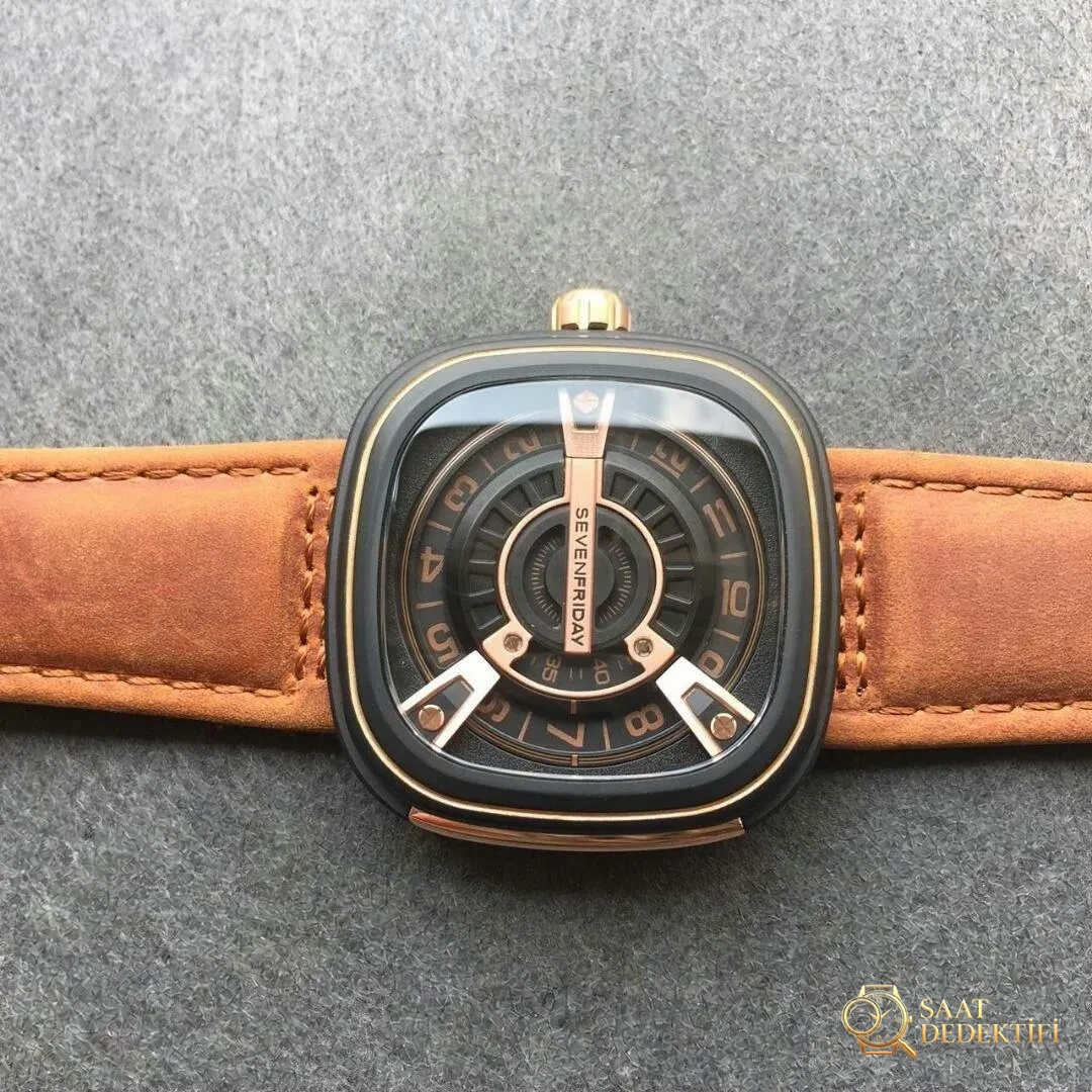 SevenFriday Saat Square Kasa