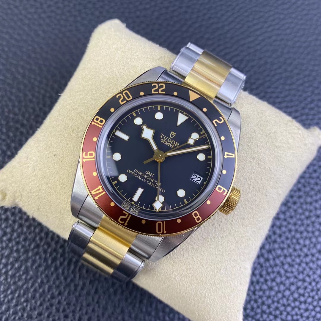 Replika Tudor Black Bay 79833 İki Renk