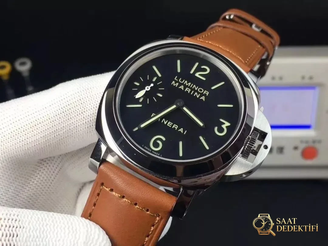 Retro girişe ideal seçim: XF Factory Panerai PAM111 gerçek-replika karşılaştırması ve incelemesi - Arka Kapak ve Mekanizma Detayı