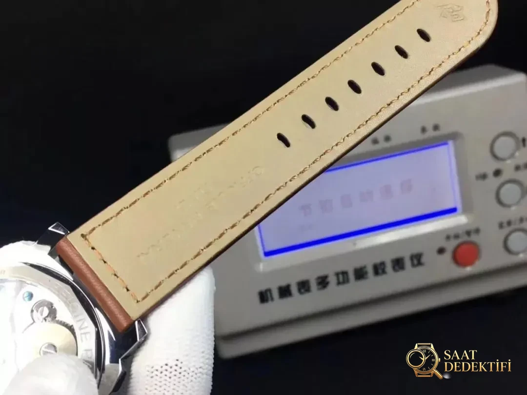 Retro girişe ideal seçim: XF Factory Panerai PAM111 gerçek-replika karşılaştırması ve incelemesi - Bilekte Duruş ve Kasa Orantısı