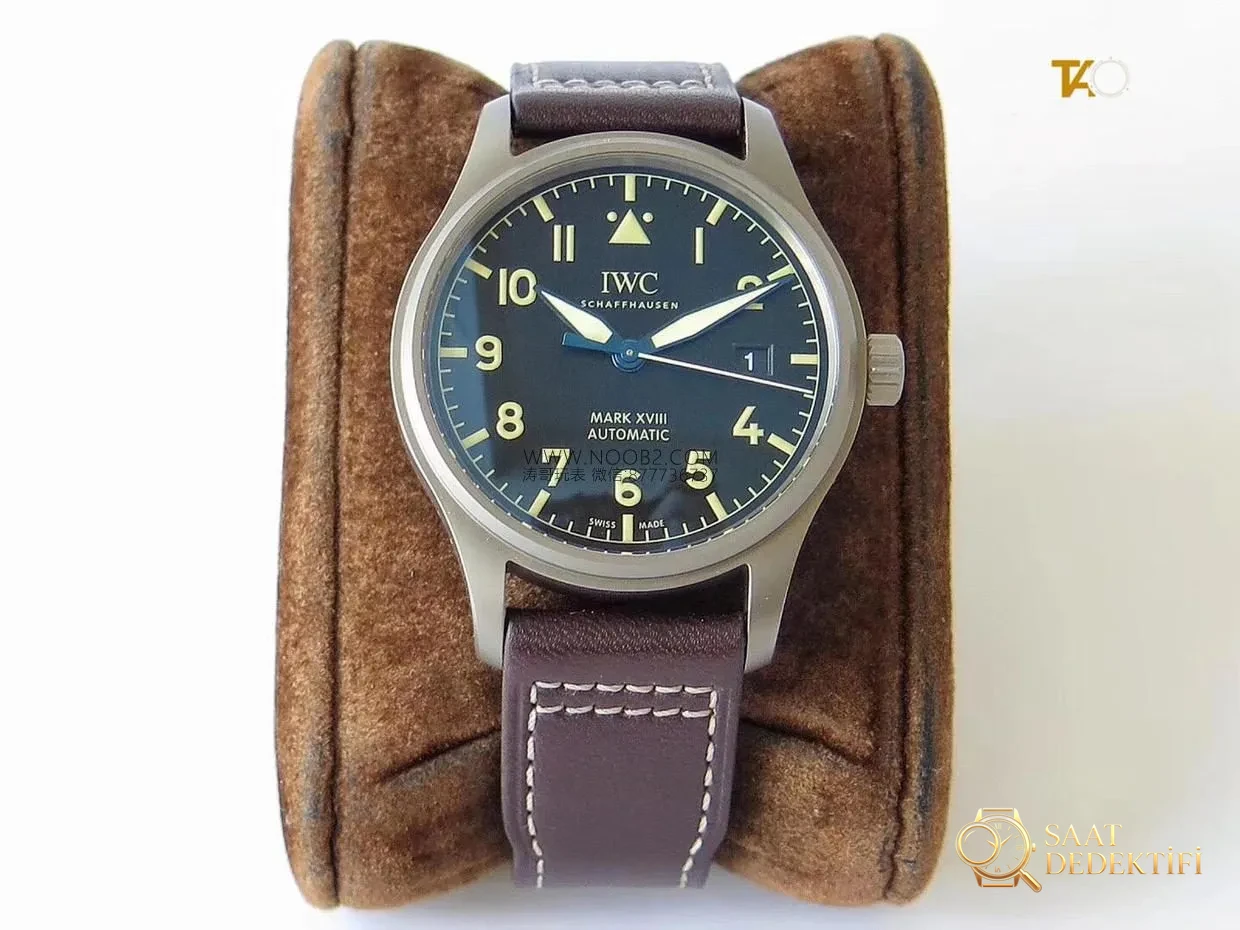 Retro titanyum GS Factory IWC Pilot serisi Mark 18 IW327006 saatinin orijinalle karşılaştırmalı incelemesi - Kadran İbreleri ve Saniye Akışı