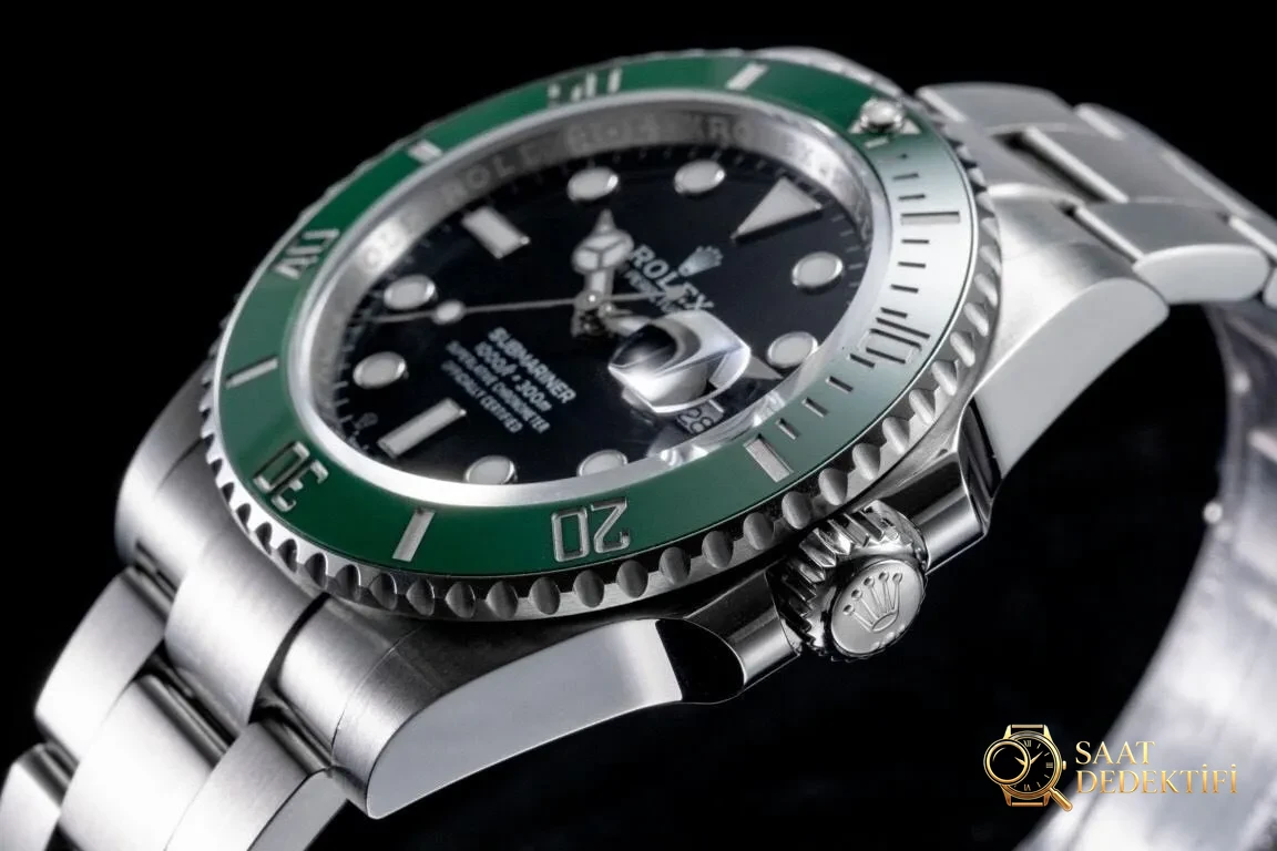 RF Factory Rolex yeni yeşil Submariner, orijinaliyle karşılaştırınca ilk bakışta belli olur mu? - Tepe Kilit Mekanizması ve Conta Yapısı