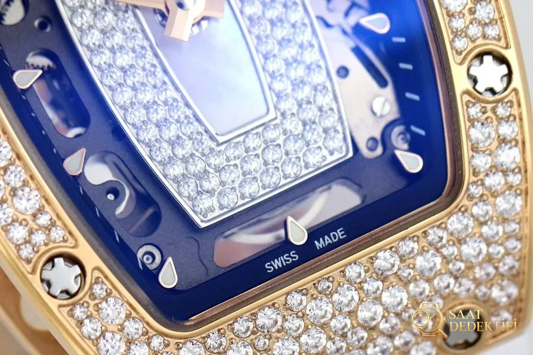 [Richard Mille RM07-1 Kırmızı Dudak - Siyah Dudak Serisi-Bilekte Açan Mekanik Gül] - Tepe Koruması ve Ayar Fonksiyonu