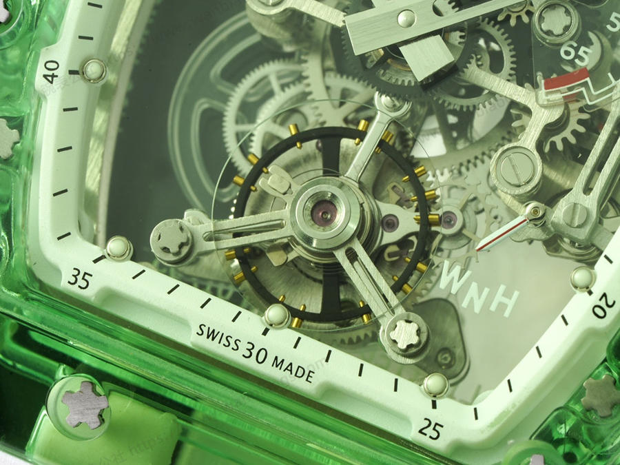 Richard Mille RM56-01 5601 Şeffaf Kasa (Yeşil) Tourbillon Saat İncelemesi — 5. fotoğraf