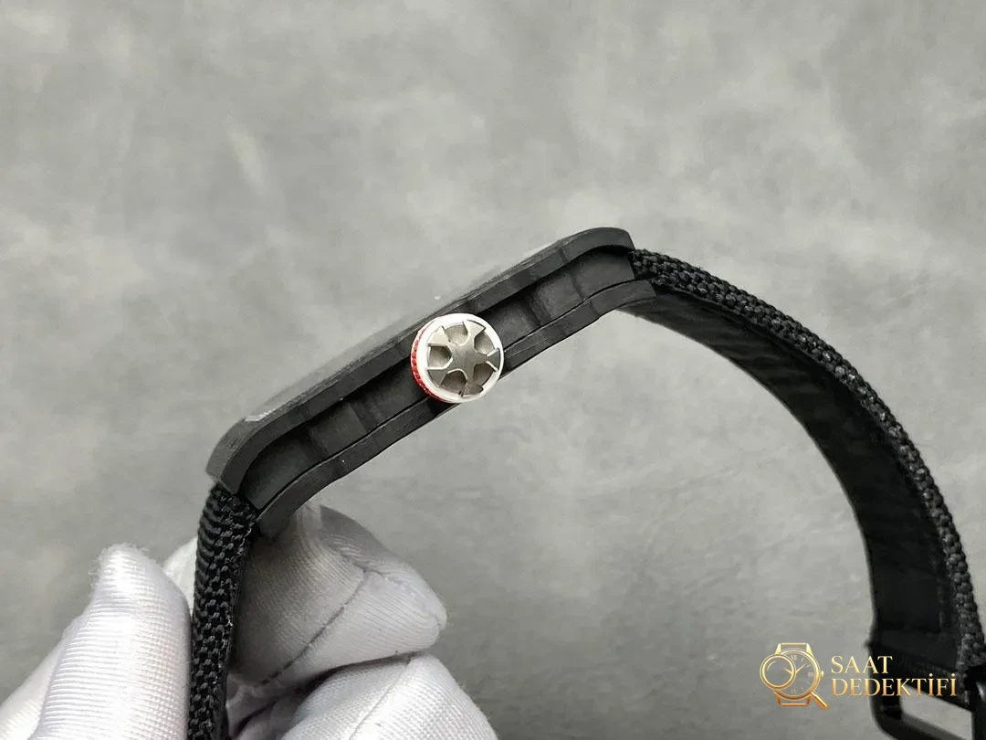 Richard Mille RM67-02 V3 Nihai Replika Sürümü Tanıtıldı! - Arka Kapak ve Mekanizma Detayı