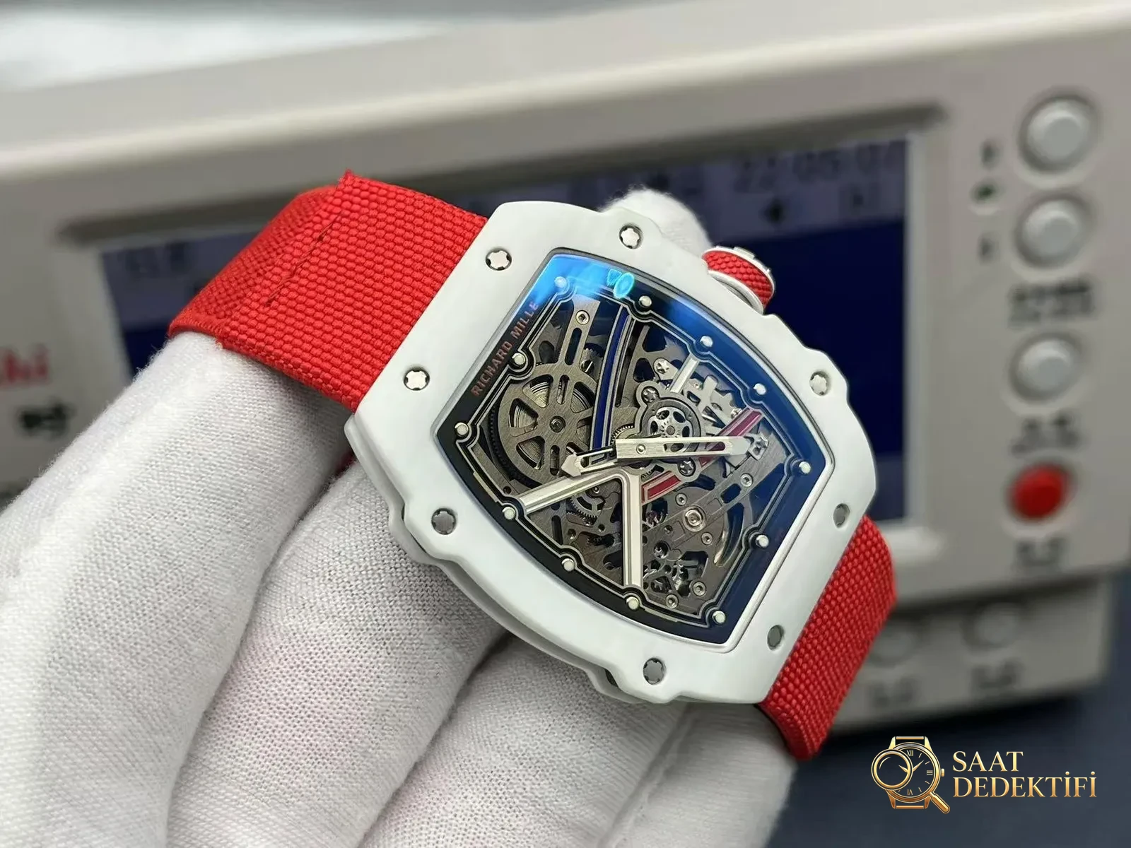Richard Mille RM67-02 V3 Nihai Replika Sürümü Tanıtıldı! - Arka Kapak ve Mekanizma Detayı