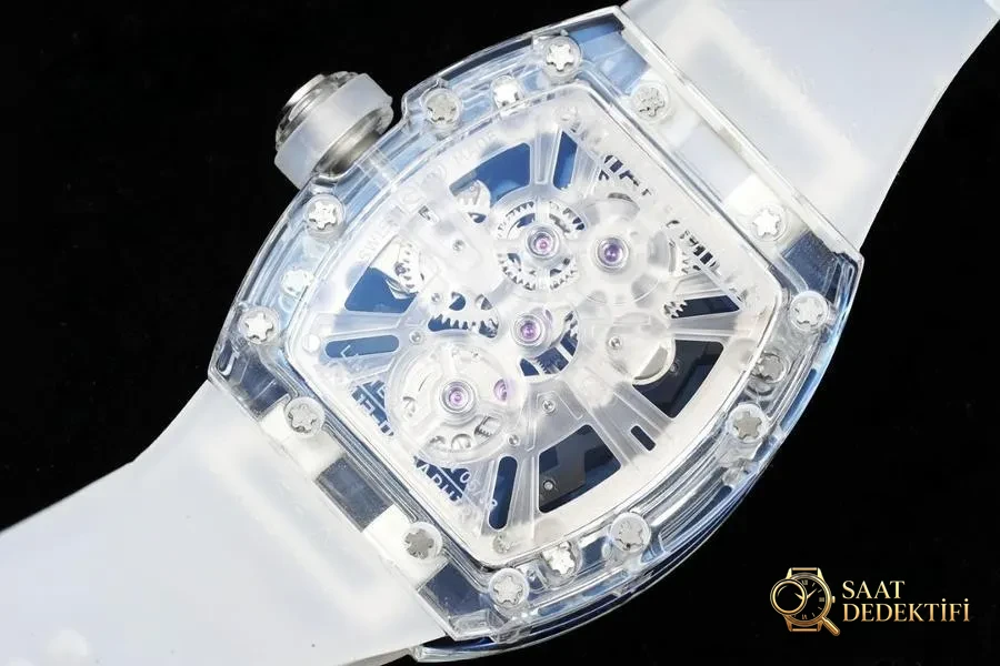 RM Factory Richard Mille RM12-01 Tourbillon Safir Şeffaf Versiyon Kol Saati İncelemesi - Fosfor ve Super-LumiNova Gece Görünümü