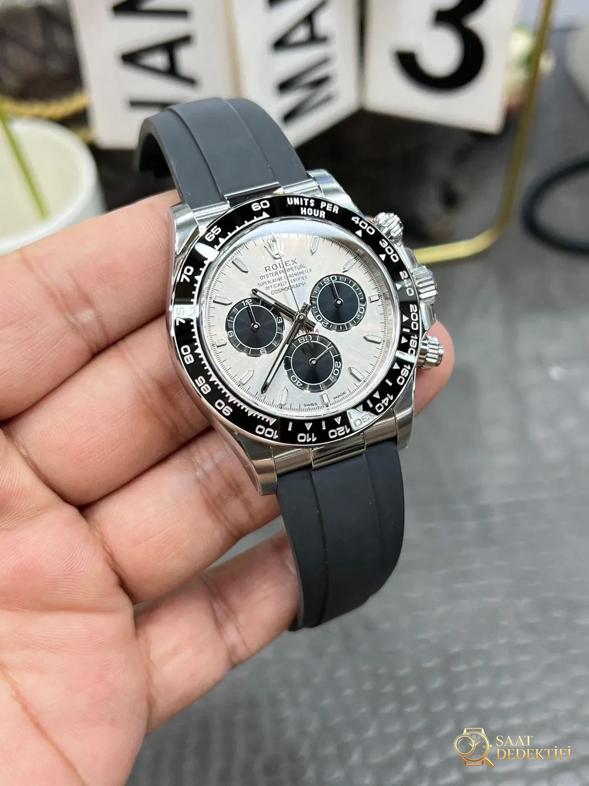 Neues Modell mit Rolex Daytona 4131-Uhrwerk: Ausführlicher Vergleich des Clean und des Originals unter natürlichem Licht – Clip Spring Lock Safety