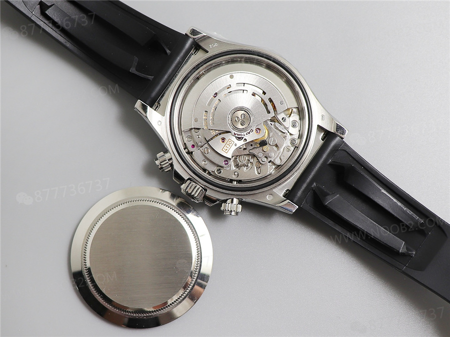 Rolex N4130 gri kadranlı Daytona ve Yu Wenle kauçuk kayış modeli: hangisini daha çok seviyorsunuz? — 9. fotoğraf