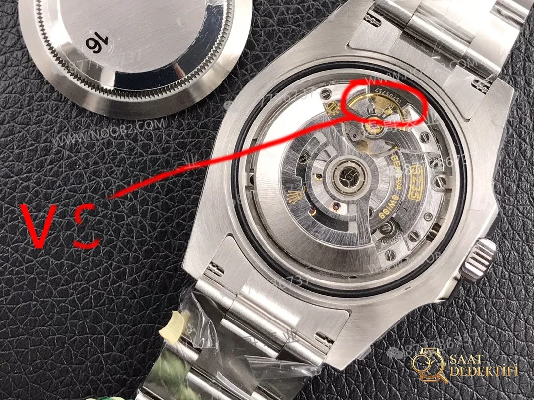 Rolex VS Factory gri Yacht-Master / mavi Yacht-Master Dandong 3235 mekanizması nasıl doğru ayırt edilir? - Genel Açı ve Estetik Duruş