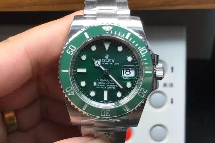 Rolex Yeşil Su Hayaleti kimlere yakışır? Okuyunca bilginiz artacak! — 1. fotoğraf