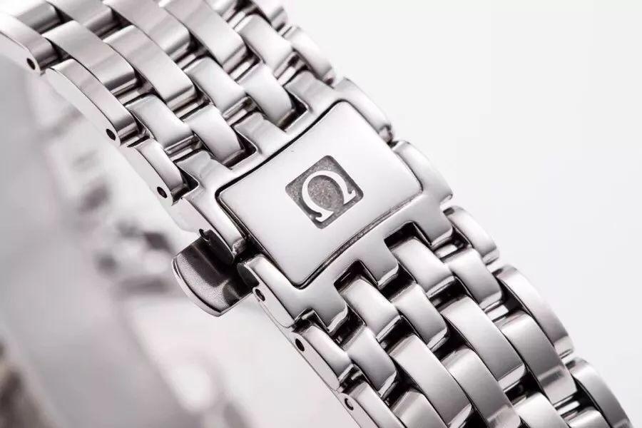 RXW Factory Omega De Ville Orbis Anma Sürümü'nün farkı tam olarak ne? — 4. fotoğraf