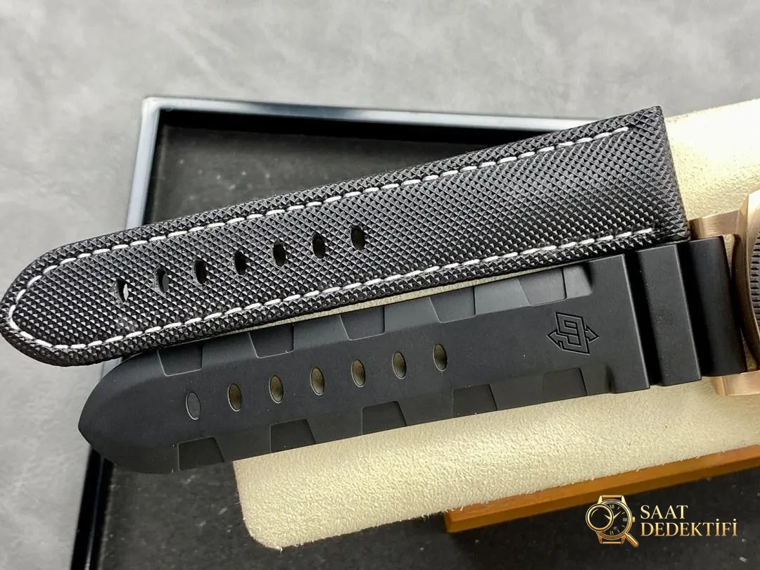 SBF (VS Factory) Panerai 1070 roze altın ve karbon fiber ilk bakışta sahte durur mu? - Fosfor ve Super-LumiNova Gece Görünümü