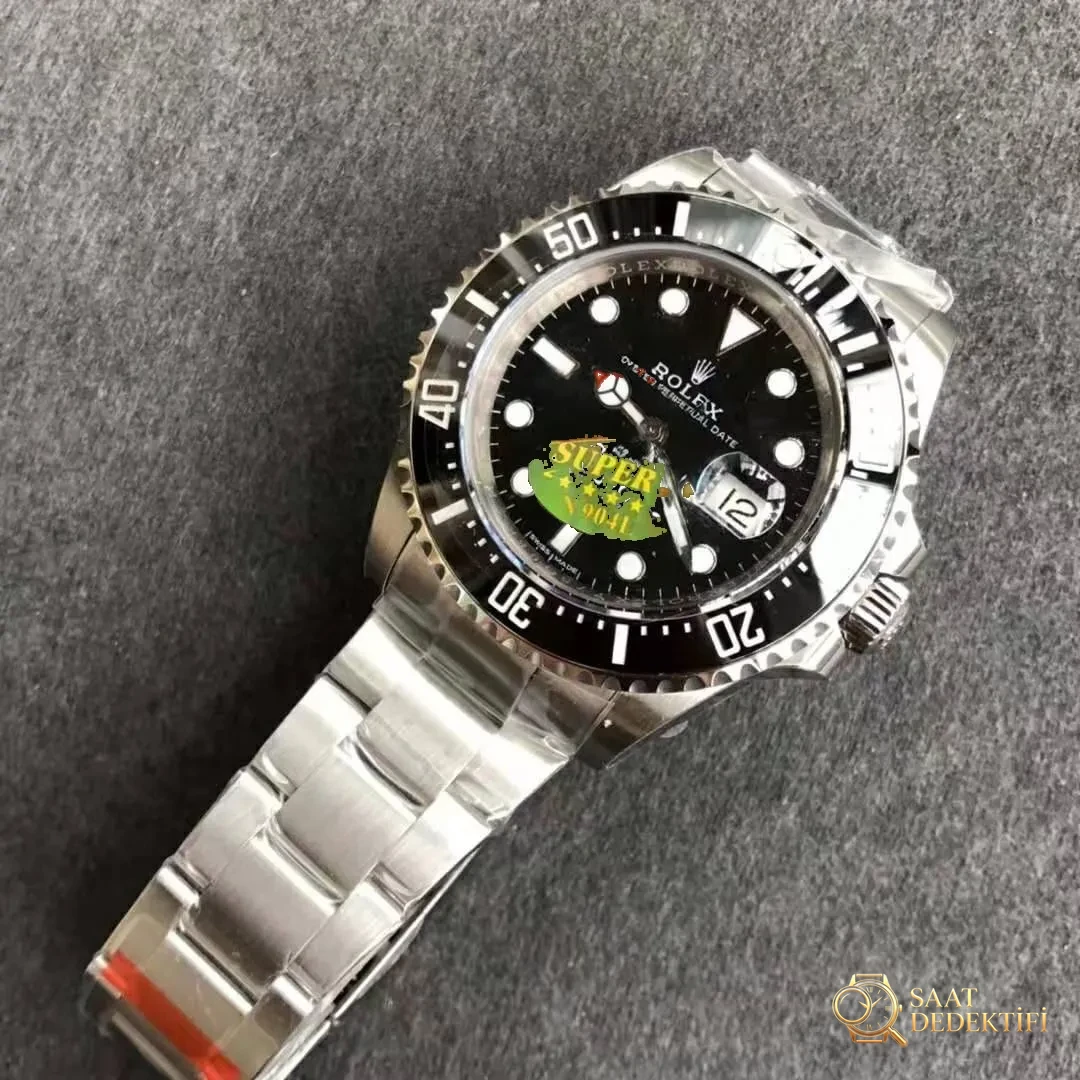 Sea-Dweller 126600 Single Red Noob VS ARF - Fosfor ve Super-LumiNova Gece Görünümü