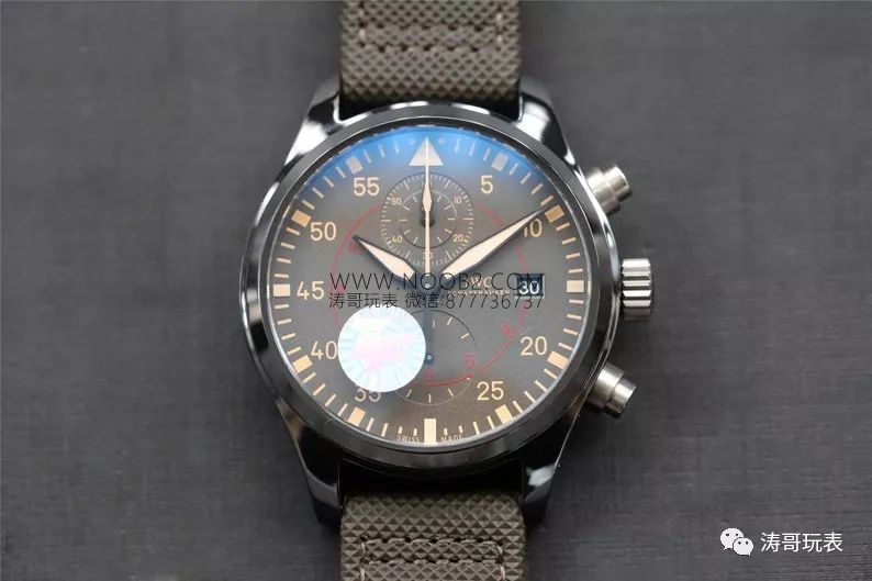 Seramik Versiyon ZF Factory IWC Pilot Kronograf TOPGUN Serisi Replika Saat İncelemesi — 2. fotoğraf
