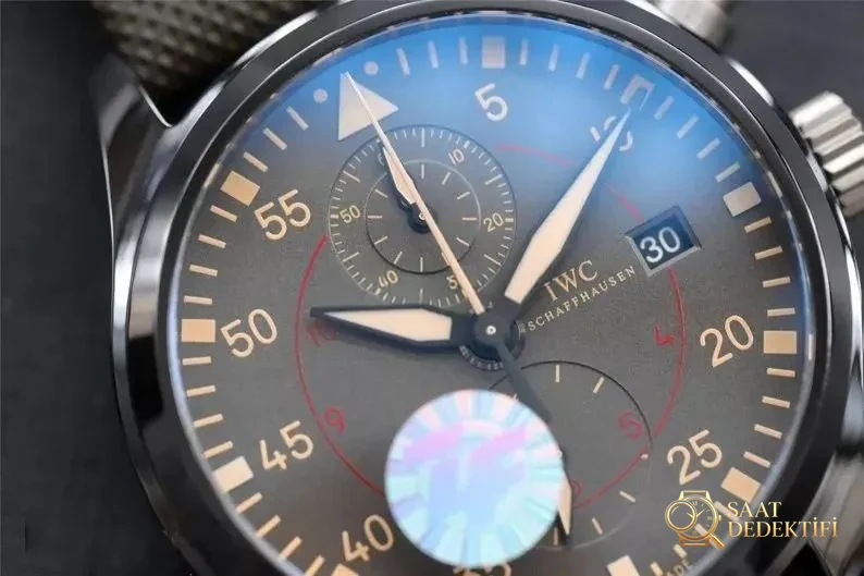 Seramik Versiyon ZF Factory IWC Pilot Kronograf TOPGUN Serisi Replika Saat İncelemesi - Bilekte Duruş ve Kasa Orantısı