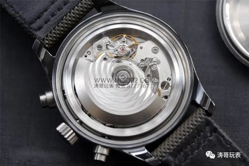 Seramik Versiyon ZF Factory IWC Pilot Kronograf TOPGUN Serisi Replika Saat İncelemesi — 19. fotoğraf